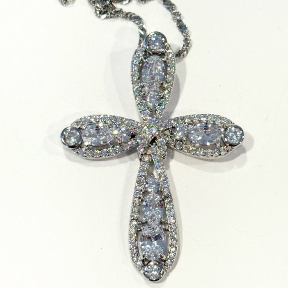 FZN Sterling Silver 925 CZ Stones Sparkly Cross Pendant Necklace Religious - Picture 2 of 12